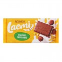 Шоколад молочний Roshen Lacmi з дрібленим лісовим горіхом 90г